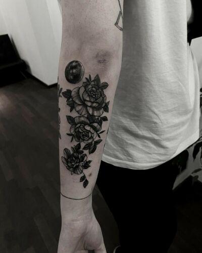 Zuroose inksearch tattoo