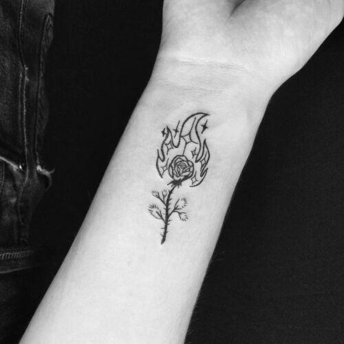Ally Alien inksearch tattoo