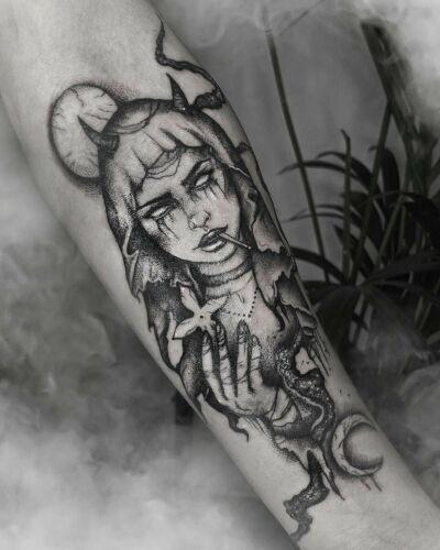 Emanuela Latoszek 🌙 The Sacred Touch ⚜️ inksearch tattoo