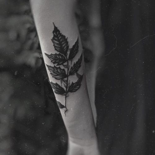 Emanuela Latoszek 🌙 The Sacred Touch ⚜️ inksearch tattoo