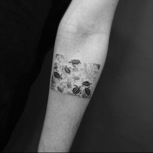 Ally Alien inksearch tattoo