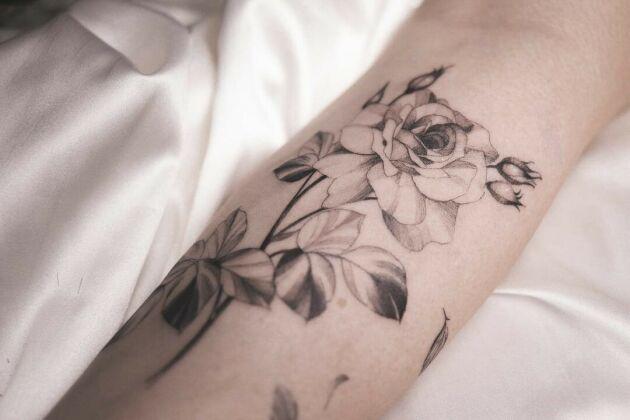 Joasia Luna inksearch tattoo