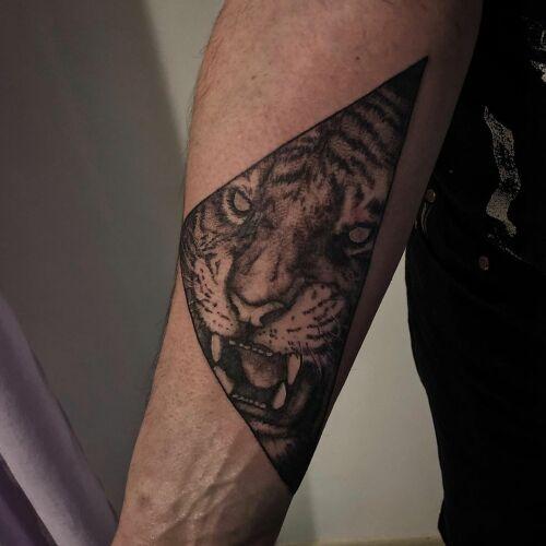 Sasia inksearch tattoo