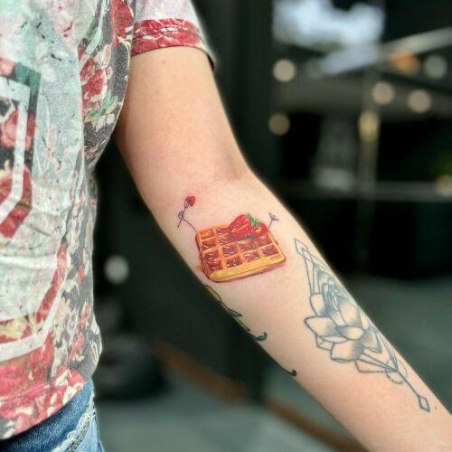 Mona Lisa Tattoo Kraków inksearch tattoo