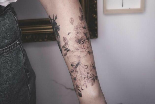 Joasia Luna inksearch tattoo