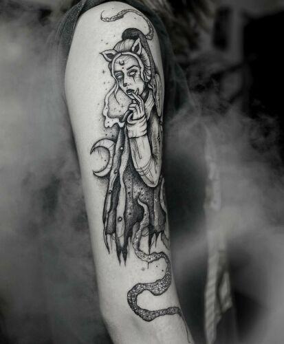Emanuela Latoszek 🌙 The Sacred Touch ⚜️ inksearch tattoo