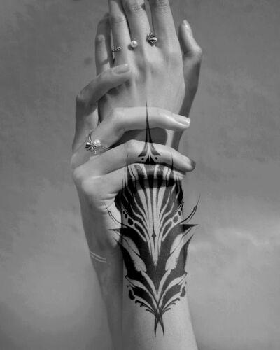 Joanna Kudzia inksearch tattoo