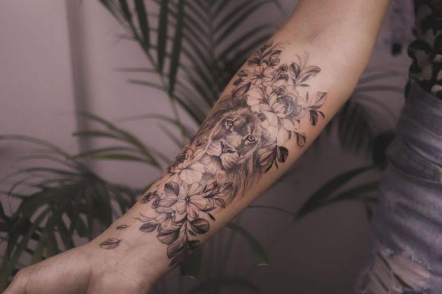 Joasia Luna inksearch tattoo