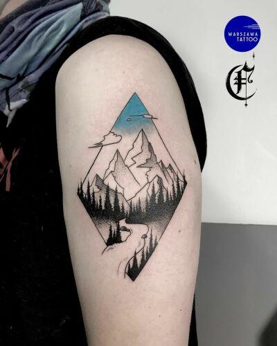 Luneoire inksearch tattoo