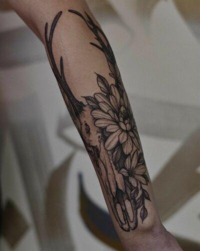Kinky Needle Tattoo inksearch tattoo