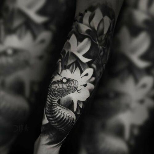 Baba na Rowerze Tattoo inksearch tattoo