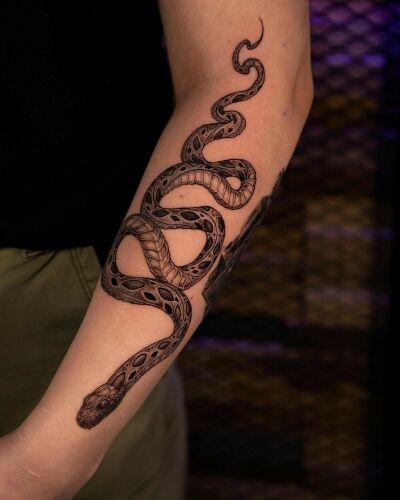 Horyzont inksearch tattoo