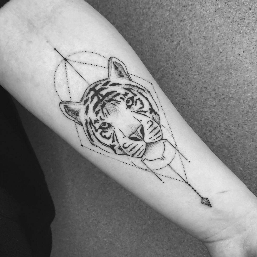 Inksearch tattoo Alex Legomina