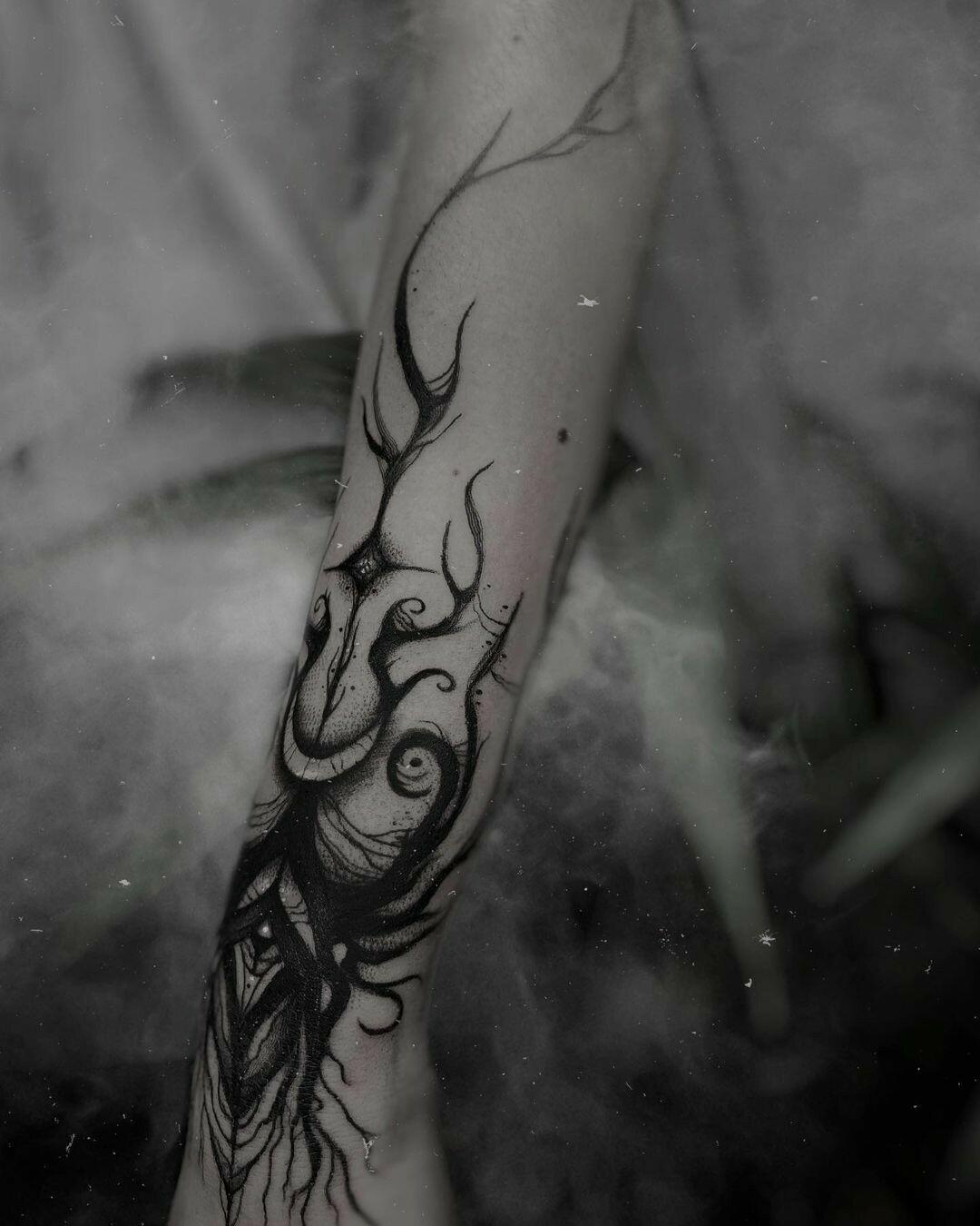 Inksearch tattoo Emanuela Latoszek 🌙 The Sacred Touch ⚜️