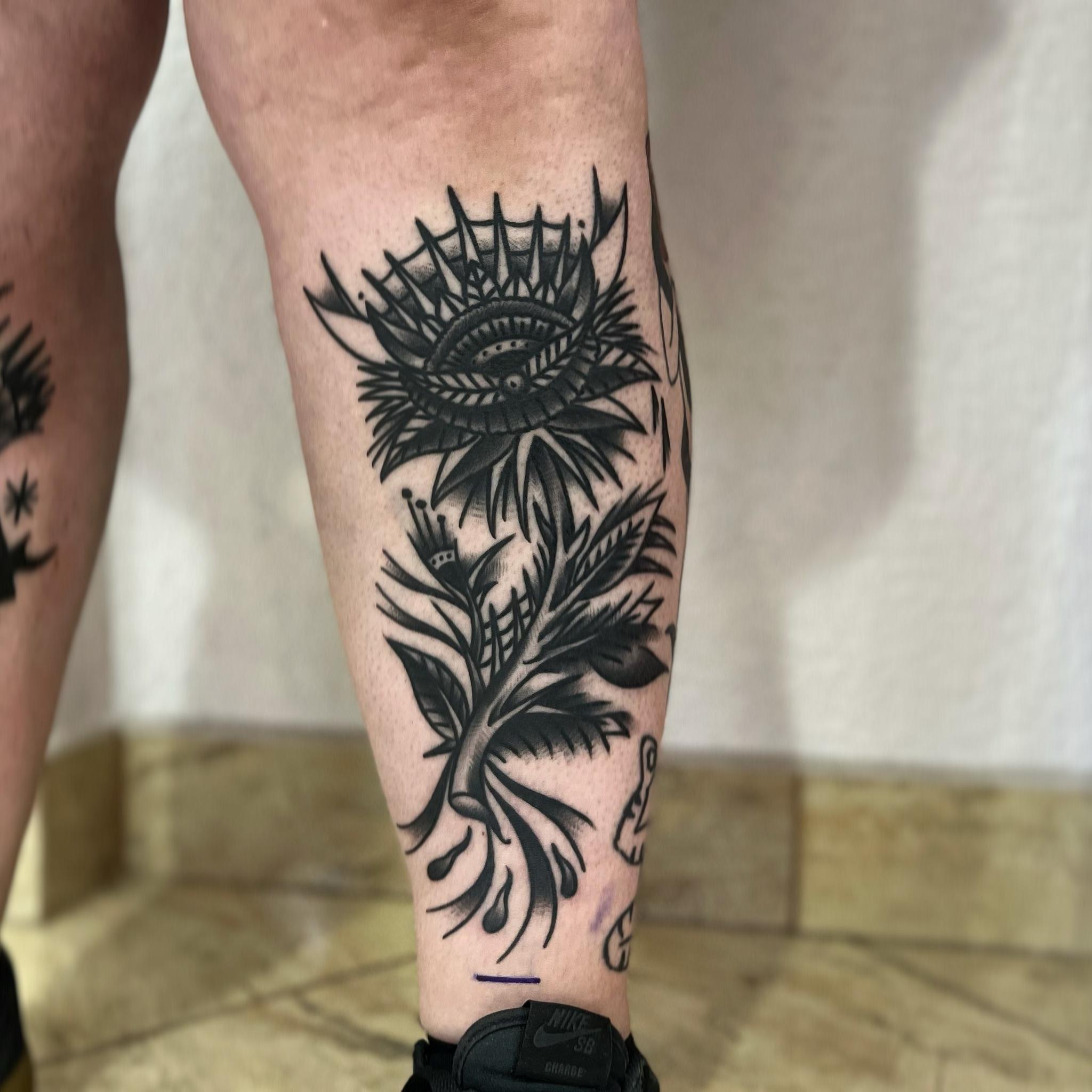 Inksearch tattoo Czarna Igła / Black Needle Tattoos