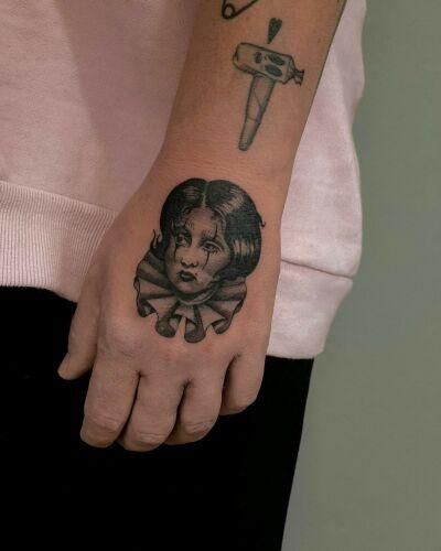 Joanna Strojny inksearch tattoo